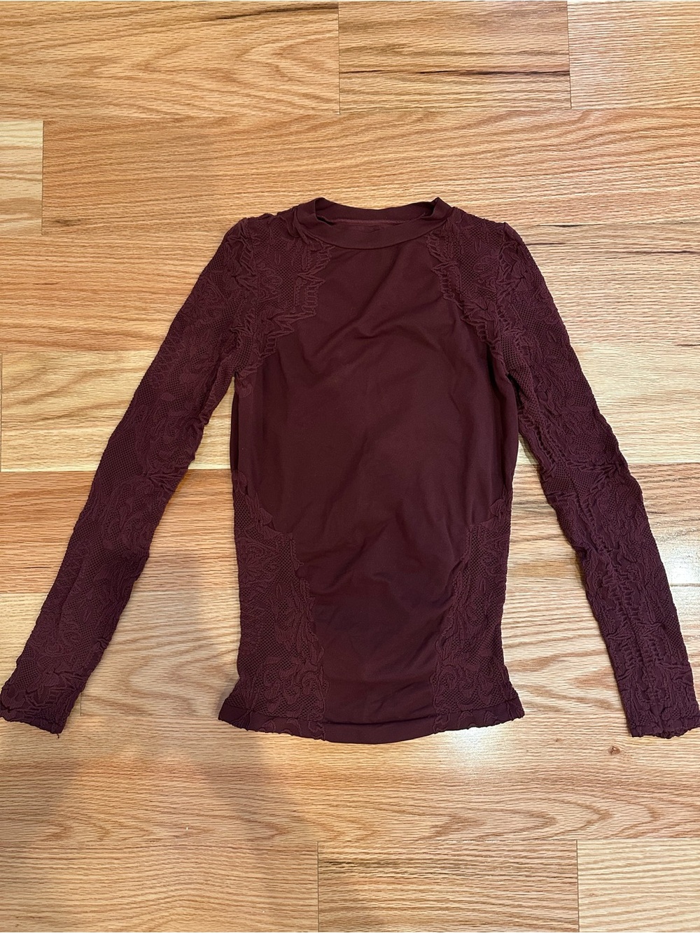 Free People Intimately Long-Sleeve Lace Fitted Stretch Top Burgundy Maroon M/L
